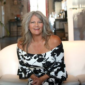 Meet your Posher, Angie